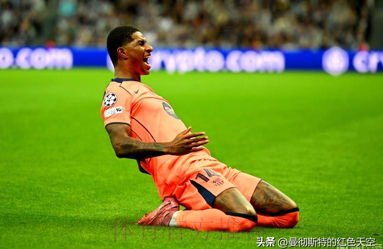 罗马诺:约维奇将永久转会佛罗伦萨 皇马有二转分成